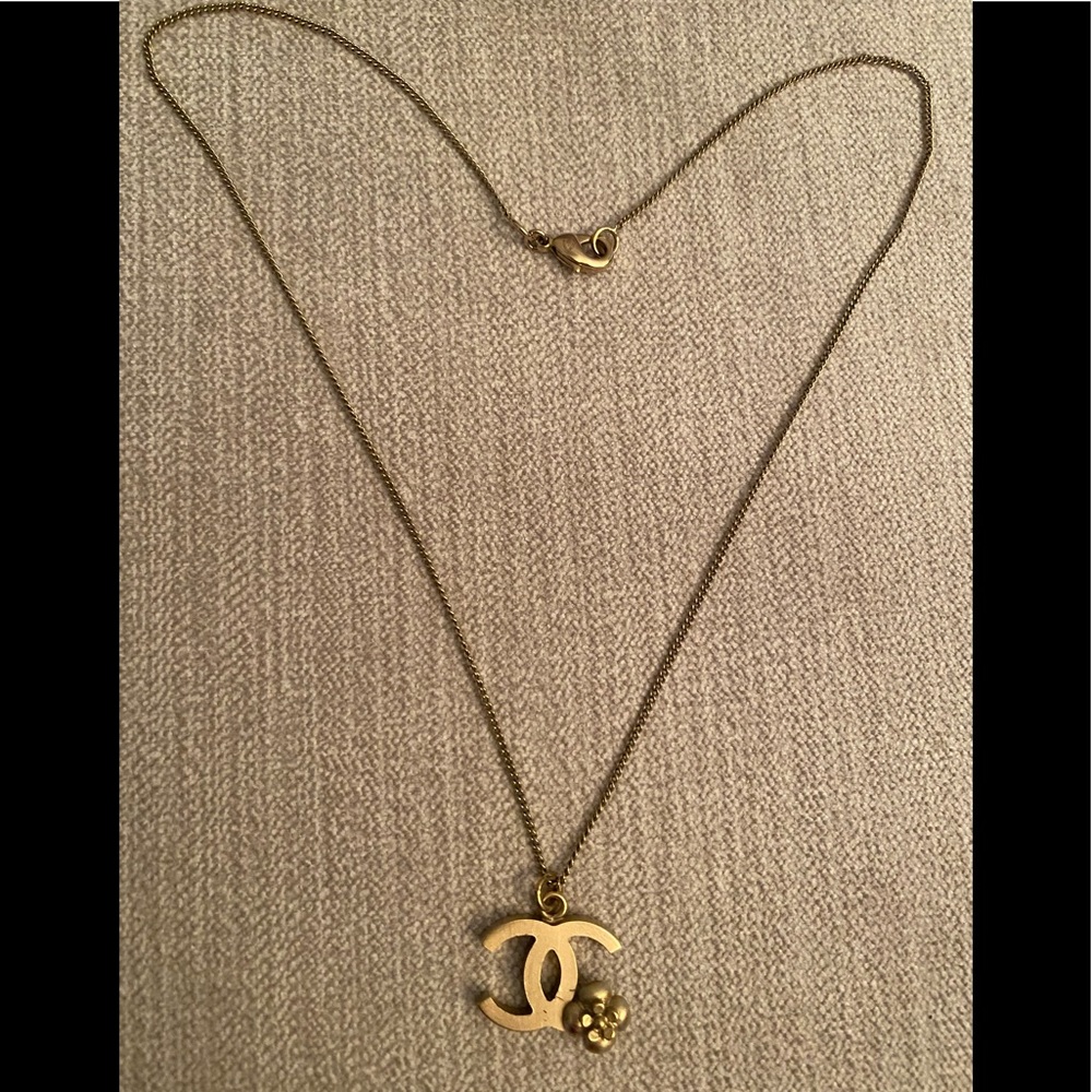 Chanel Camellia CC Pendant Necklace